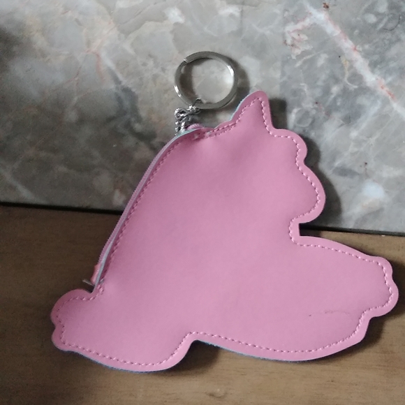 🗣️ Free Unicorn coin purse keychain - Picture 2 of 3